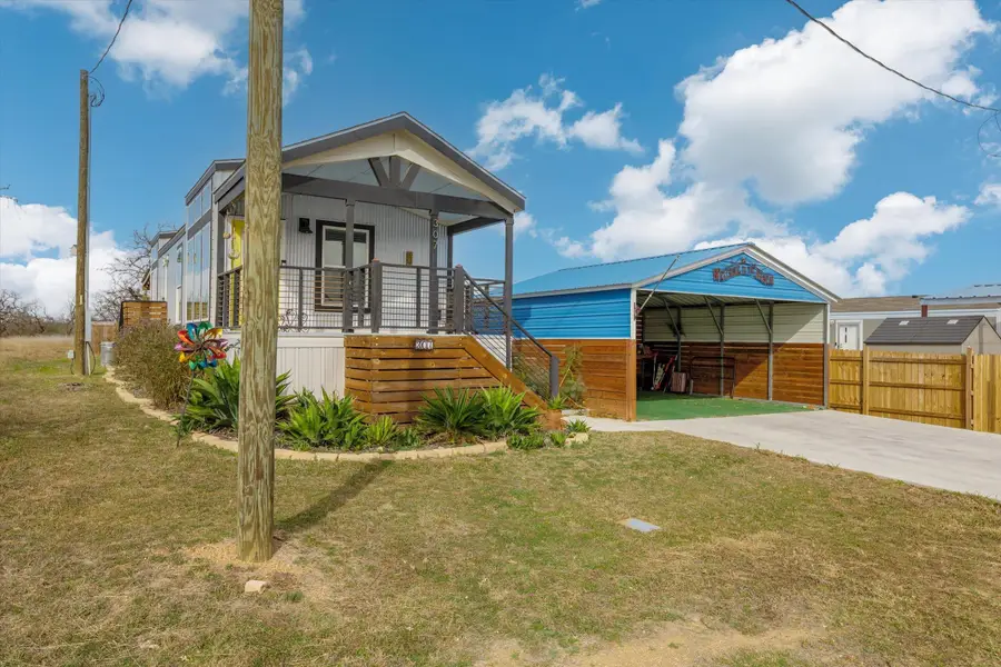 307 Lnb Street, Buchanan Dam, TX 78609 - Image #3