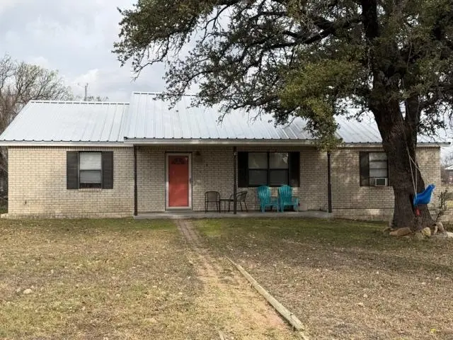 605 E College, Llano, TX 78643 - Image #2