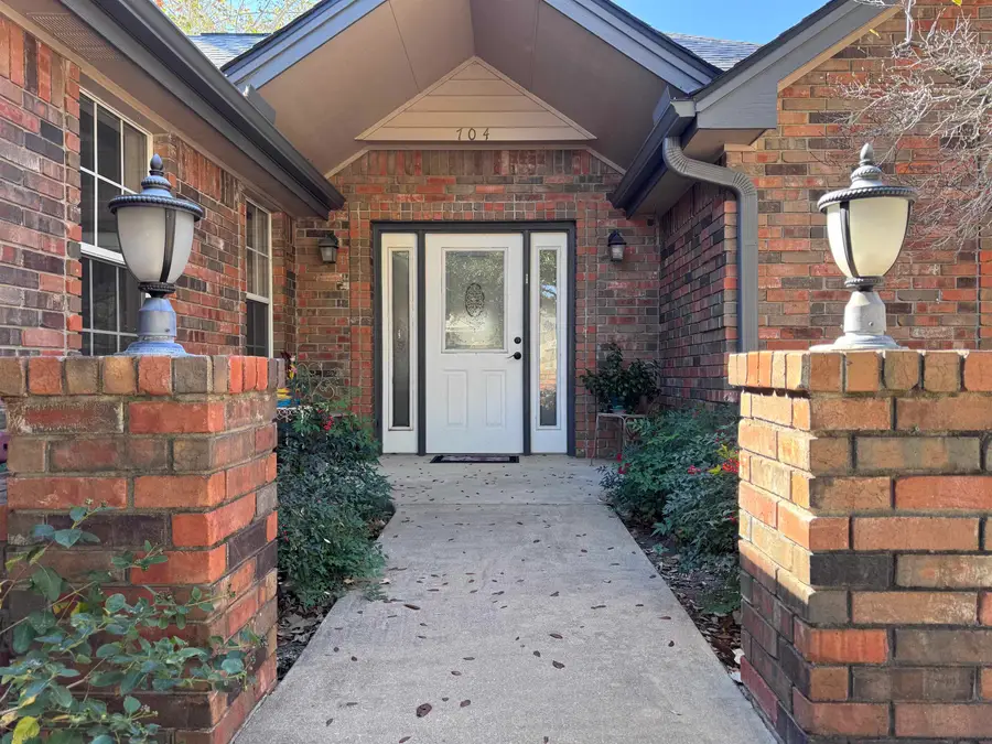 704 Amy Circle, Marble Falls, TX 78654 - Image #2