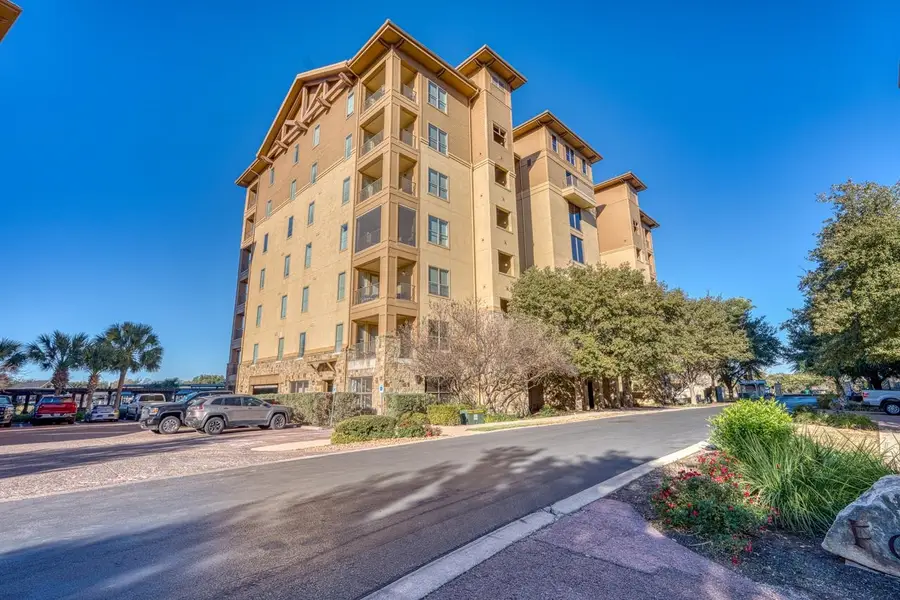 1000 The Cape #24, Horseshoe Bay, TX 78657 - Image #2