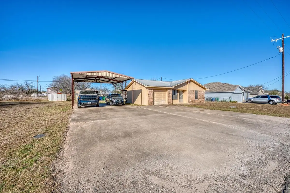 840 Driftwood Lane, Cottonwood Shores, TX 78657 - Image #1