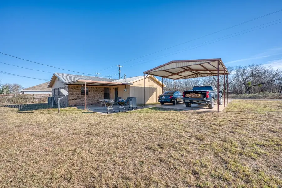 840 Driftwood Lane, Cottonwood Shores, TX 78657 - Image #2