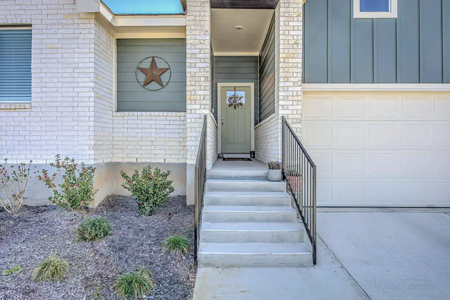 309 Lone Cedar, Marble Falls, TX 78654 - Image #3