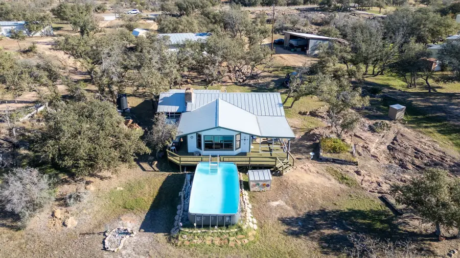 501 Bumpy Ridge Dr, Burnet, TX 78611 - Image #2