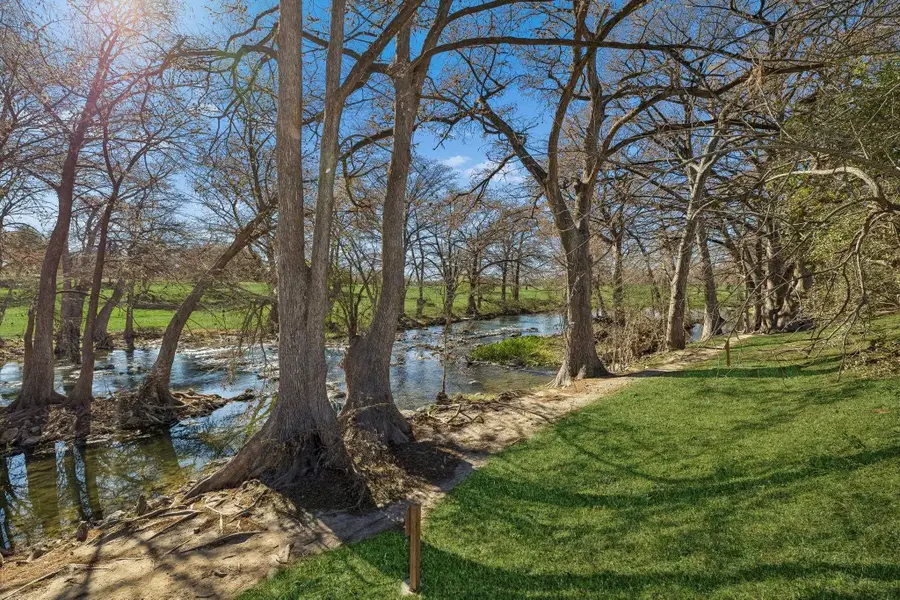 730 E Mather Street, New Braunfels, TX 78130 - Image #3