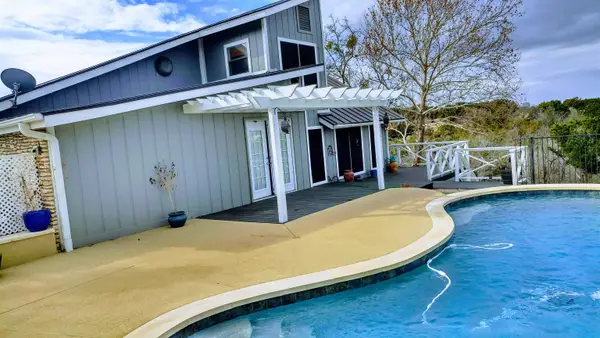 110 Prairie, Horseshoe Bay, TX 78657-6149