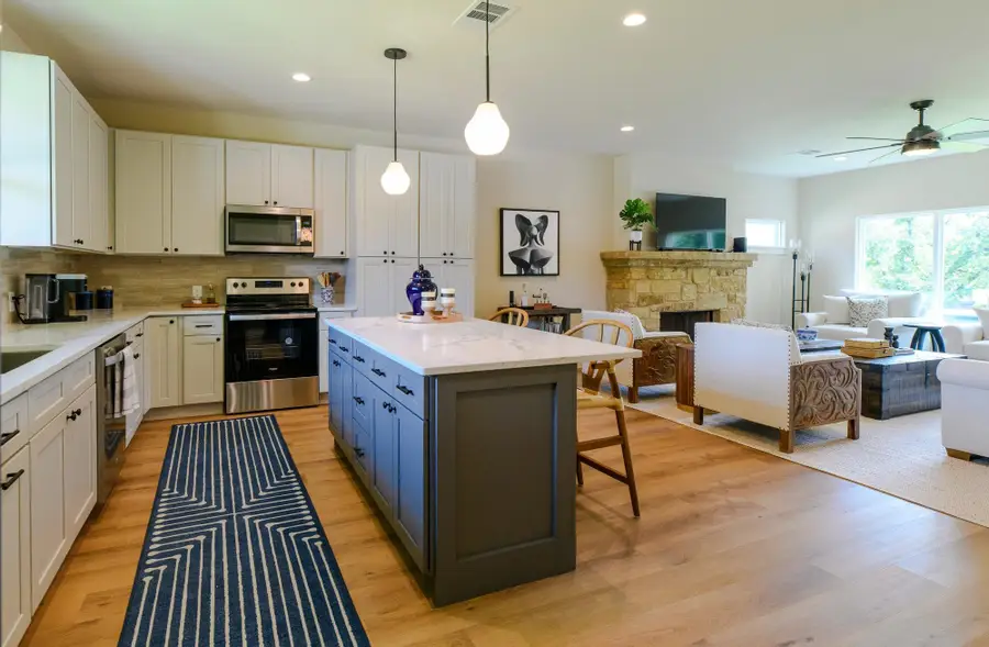 302 Castlehigh Drive, Granite Shoals, TX 78654 - Image #3