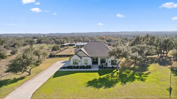 225 Spicewood Trails Drive, Spicewood, TX 78669