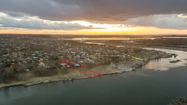 3721 Lakeview Dr, Cottonwood Shores, TX 78657