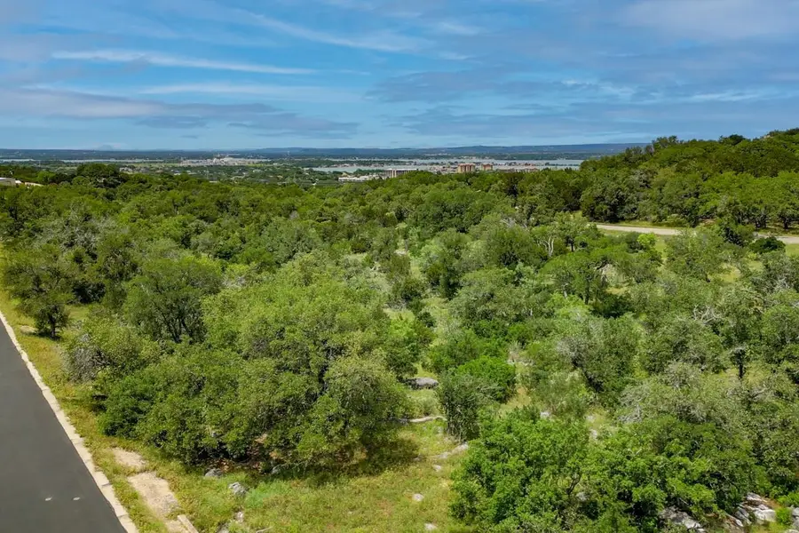 29005 Pawnee Trail, Horseshoe Bay, TX 78657 - Image #2