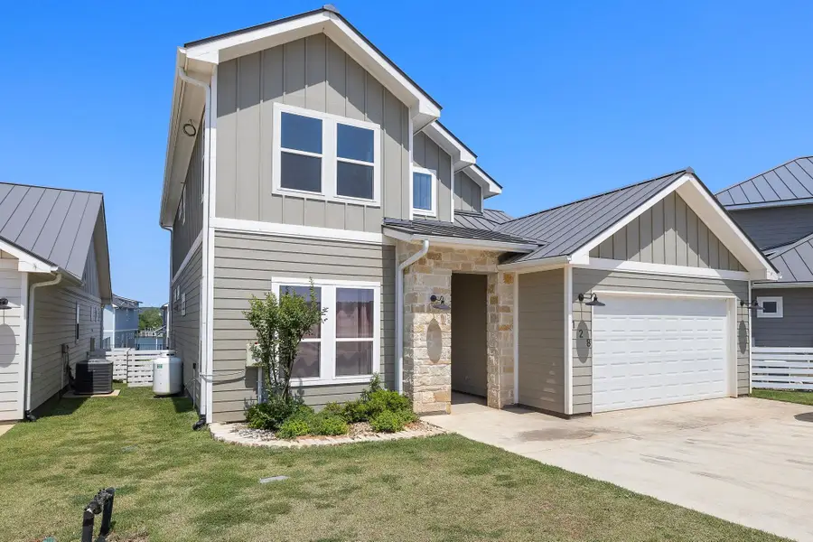 128 Village View Dr, Kingsland, TX 78639 - #2