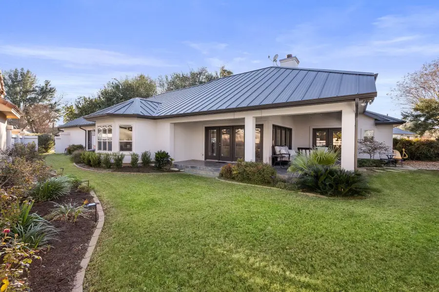 104 San Saba, Horseshoe Bay, TX 78657 - Image #2