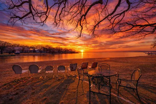 310 N Chaparral, Burnet, TX 78611