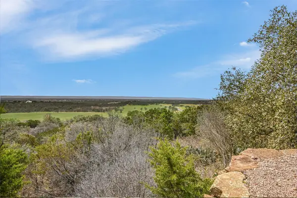 851 Stone Mountain Drive, Marble Falls, TX 78654