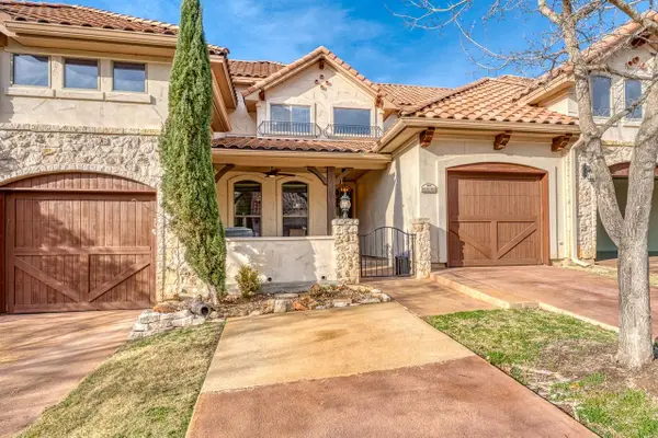 104 Enclave Circle, Horseshoe Bay, TX 78657