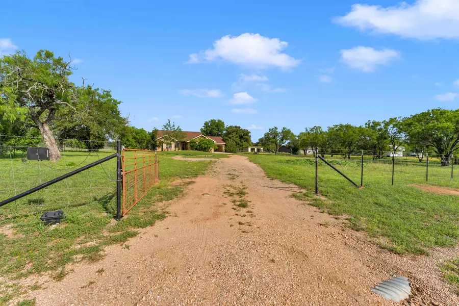 120 Zurita Trl, Marble Falls, TX 78654 - #3