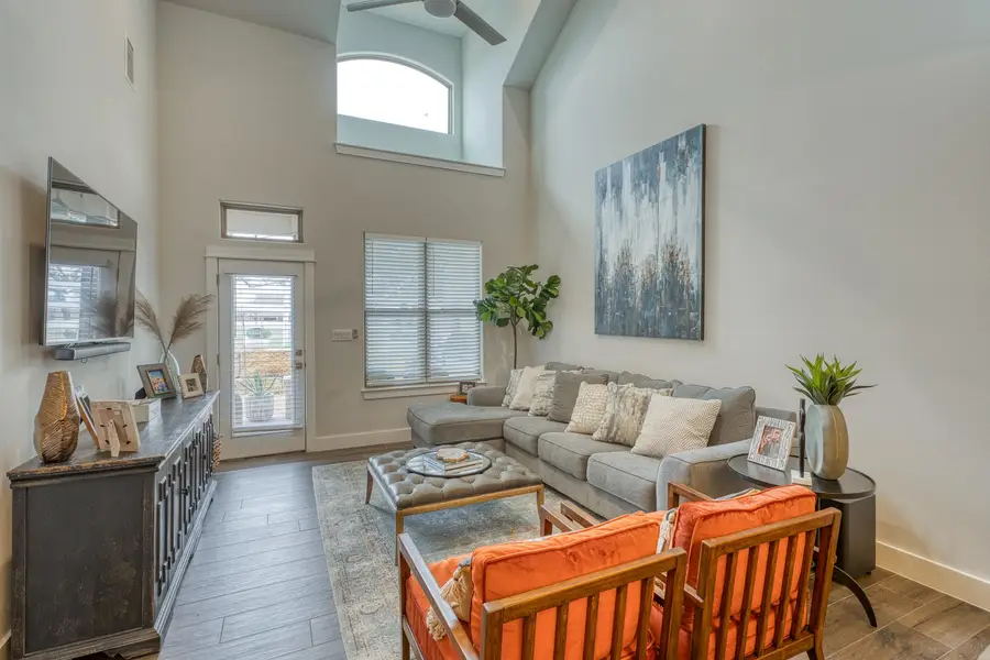 212 Tuscan Dr, Horseshoe Bay, TX 78657 - #3