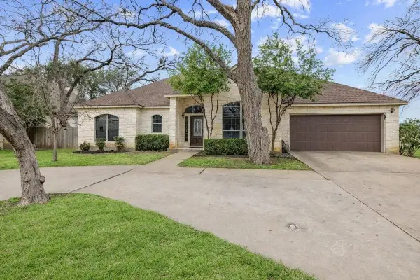 290 Turkey Run, Meadowlakes, TX 78654