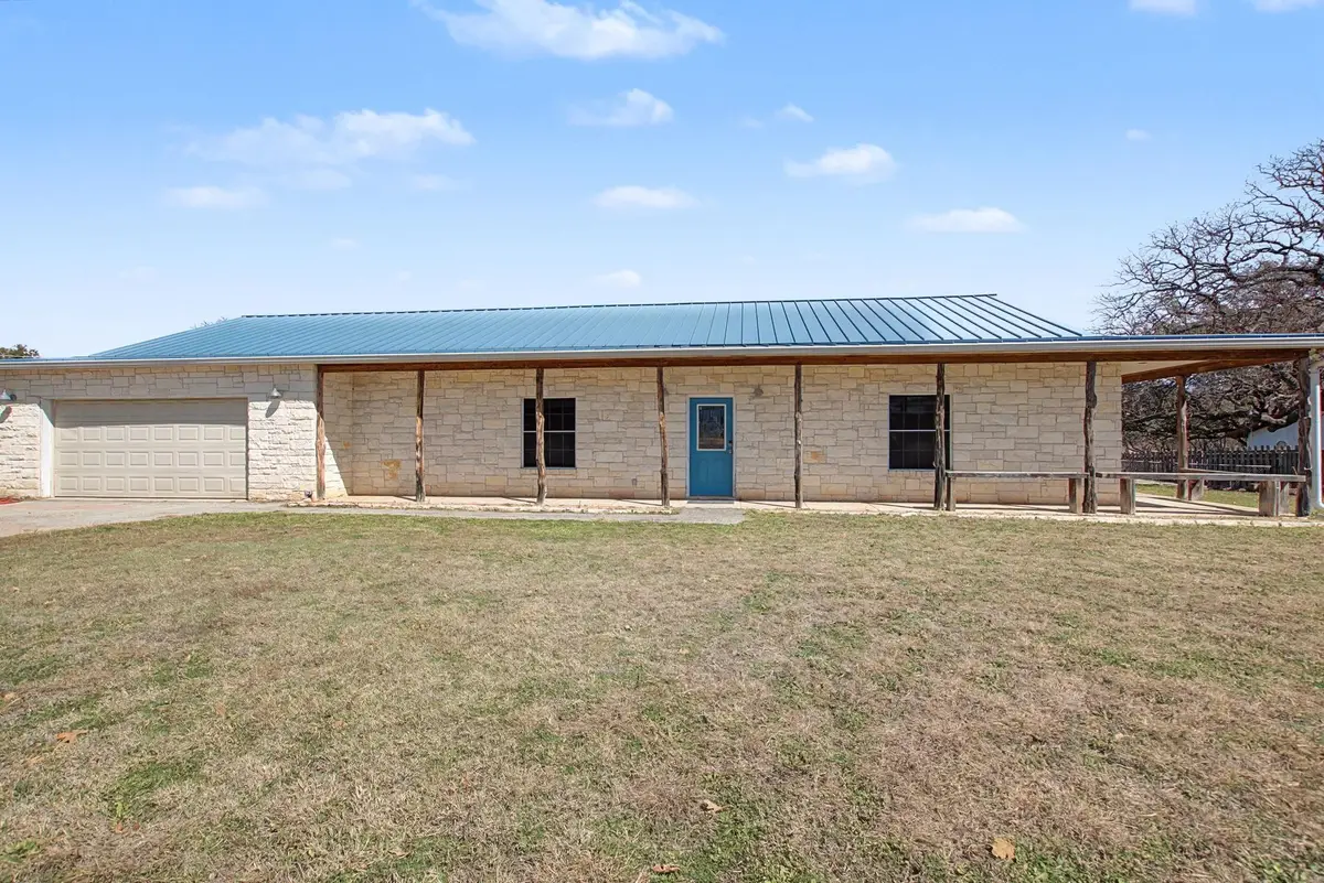 2207 Boxwood Circle, Kingsland, TX 78639 - #1