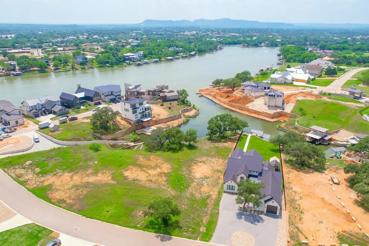 11 Legendary Estates Drive, Kingsland, TX 78639 - #1