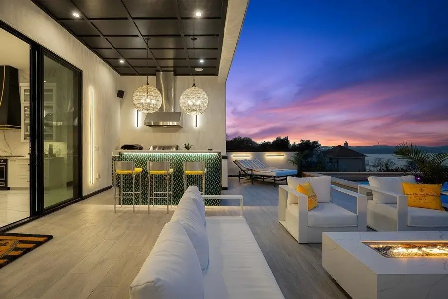 Address Withheld By Seller, Austin, TX 78732 - #3