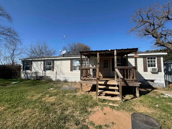 902 Apache, Burnet, TX 78611