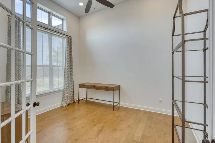 109 Pink Mimosa, Horseshoe Bay, TX 78657 - #3