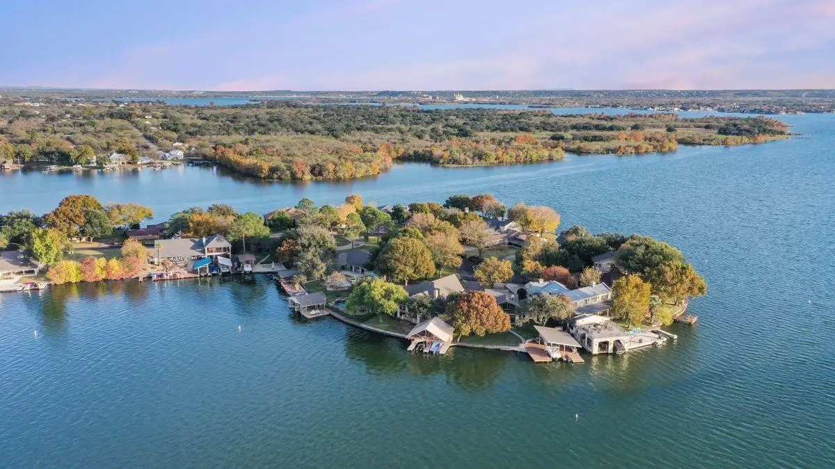 21 Beaver Island, Granite Shoals, TX 78654 - #1