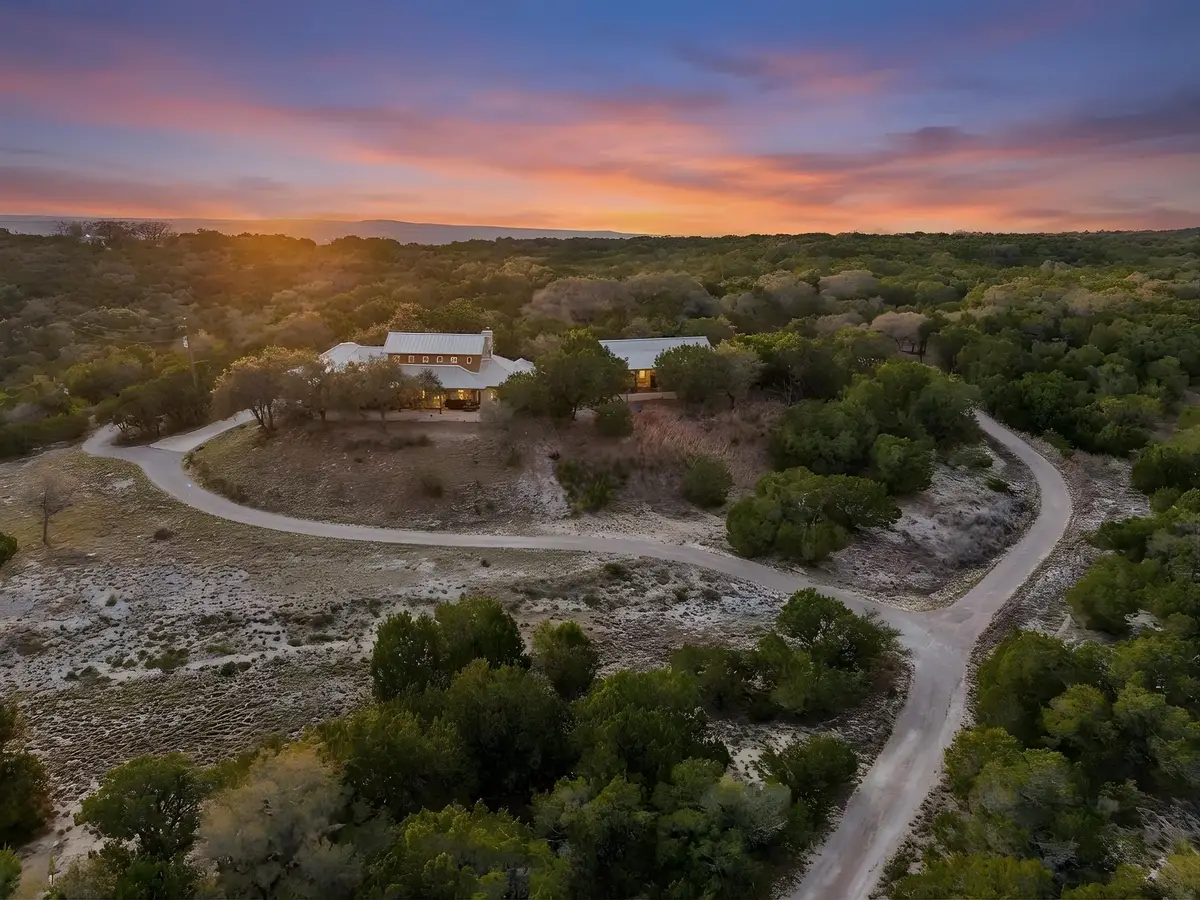 5214 Travis Peak Trl, Marble Falls, TX 78654 - #1