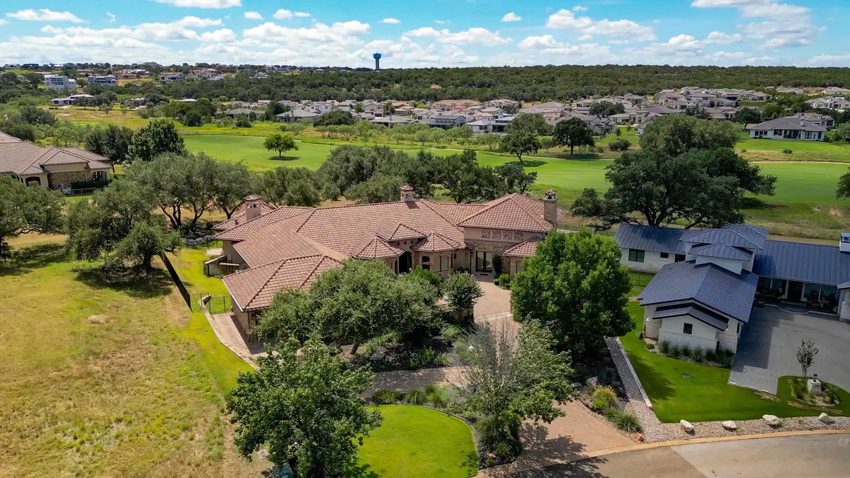 104 Orange Plume, Horseshoe Bay, TX 78657-0000 - #1