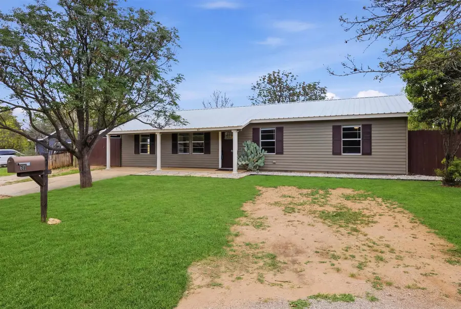 611 Pecan, Cottonwood Shores, TX 78657 - #2