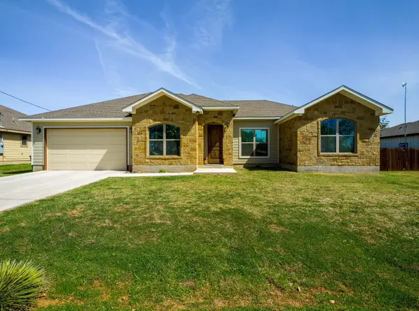 114 Norwood Dr, Granite Shoals, TX 78654