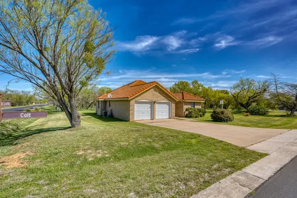 100 Colt, Horseshoe Bay, TX 78657