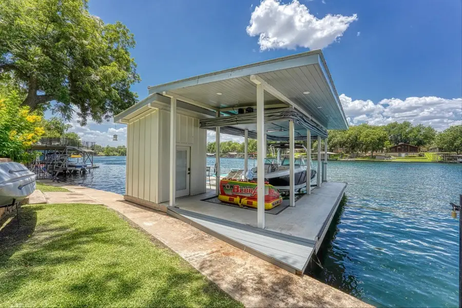 1304 S Lakeside Dr., Burnet, TX 78611 - #2