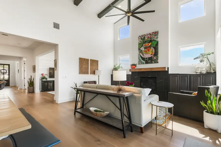 134 Lucia Court, Horseshoe Bay, TX 78657 - #2