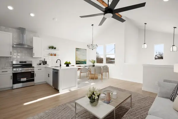 306 S Avenue P, Marble Falls, TX 78654