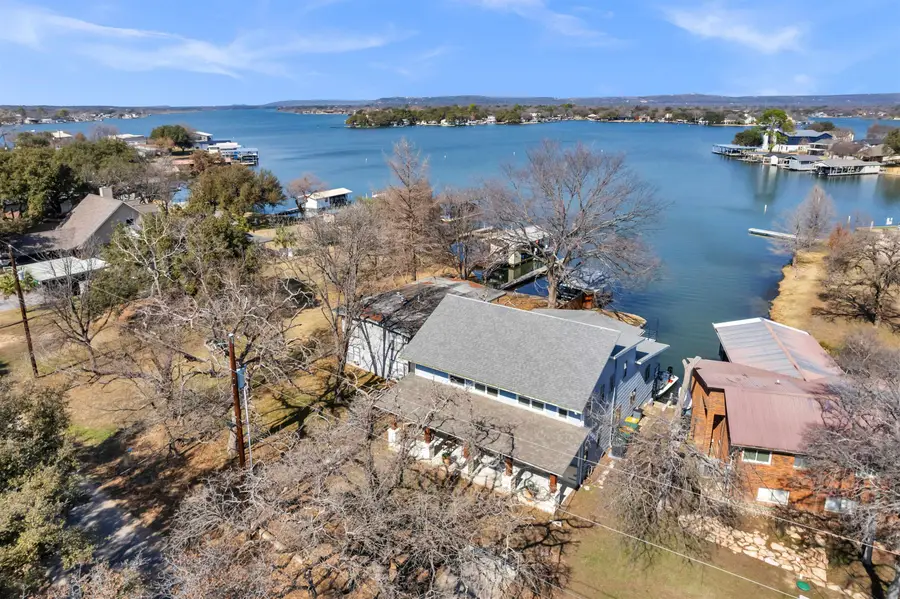 118 S Shorewood Drive, Granite Shoals, TX 78654 - #2