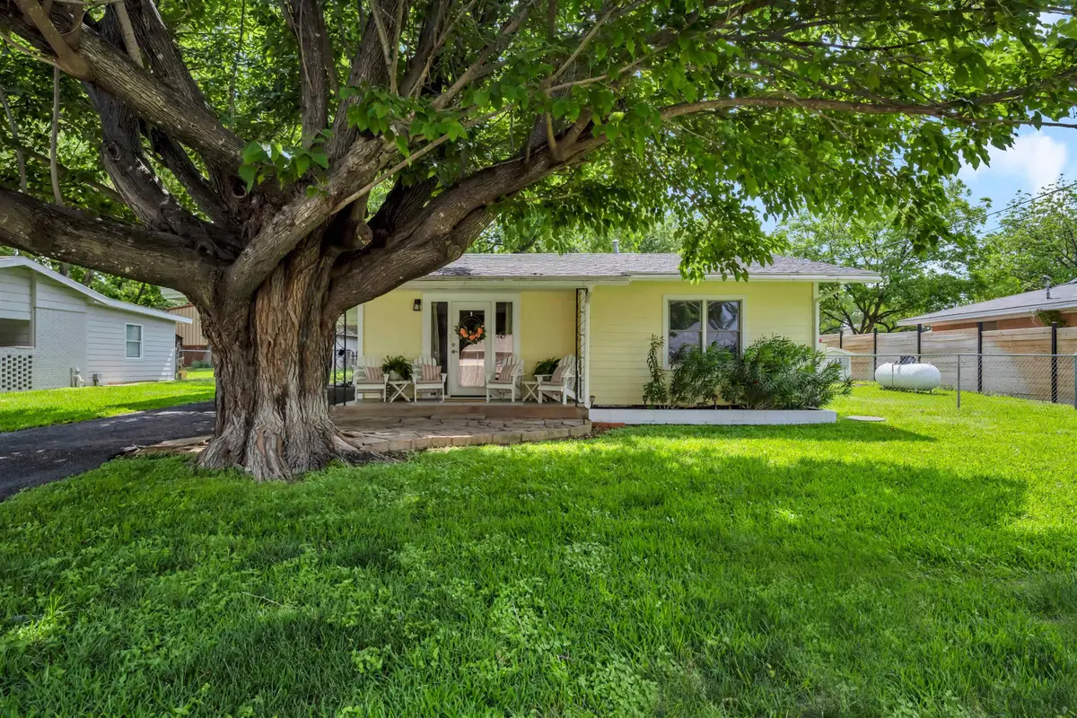 301 Riverside Drive, Kingsland, TX 78639 - #1