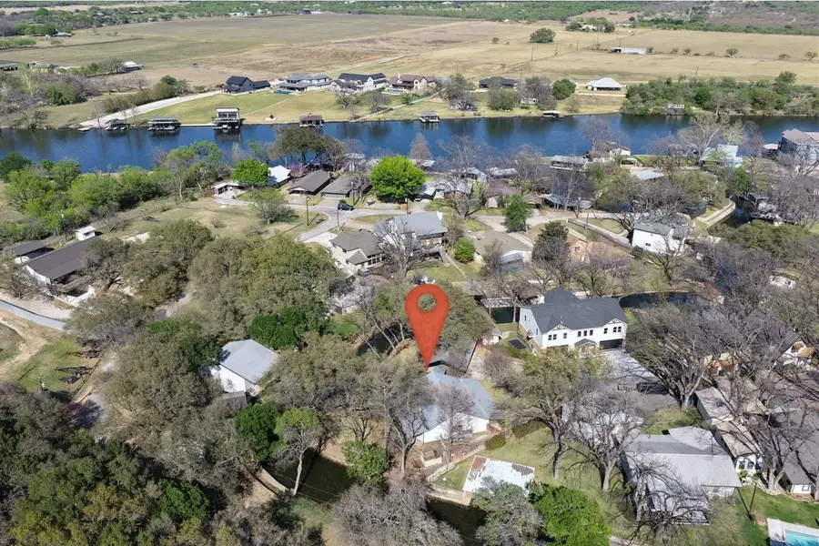 611 Thurman Cir, Kingsland, TX 78639 - #2