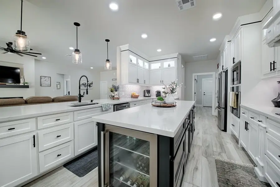 235 E Bluebriar Drive, Granite Shoals, TX 78654 - #3