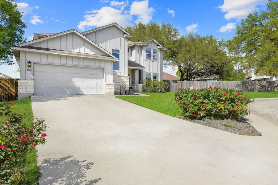104 Carmen Cv, Burnet, TX 78611 - #2