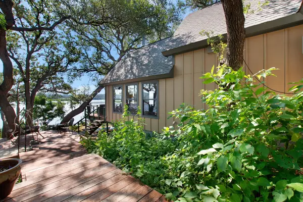 124 Harvest Trl, Tow, TX 78672