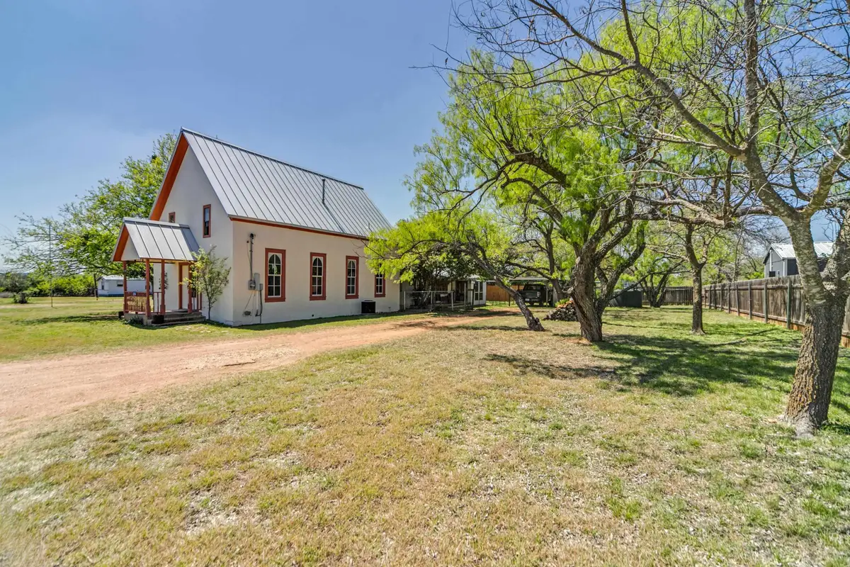 2754 Ranch Road 1323, Fredericksburg, TX 78611 - #1