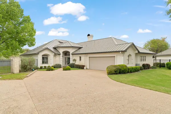 106 San Saba Court, Horseshoe Bay, TX 78657