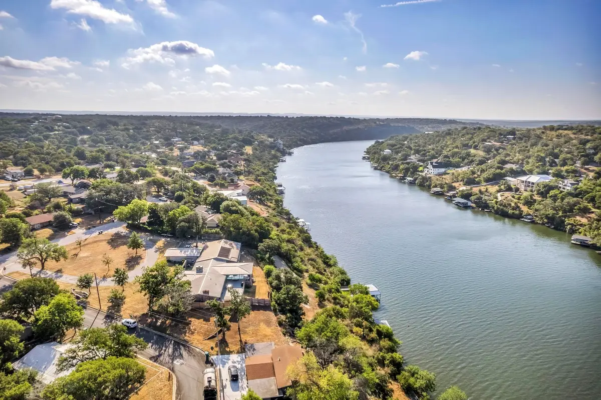 2800 Circle Dr, Marble Falls, TX 78654 - #1