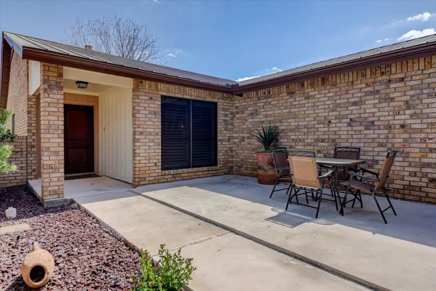 115 Firestone Pl, Meadowlakes, TX 78654 - #3