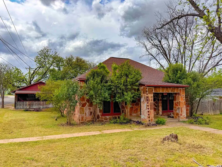 1209 Oatman Street, Llano, TX 78643 - #2