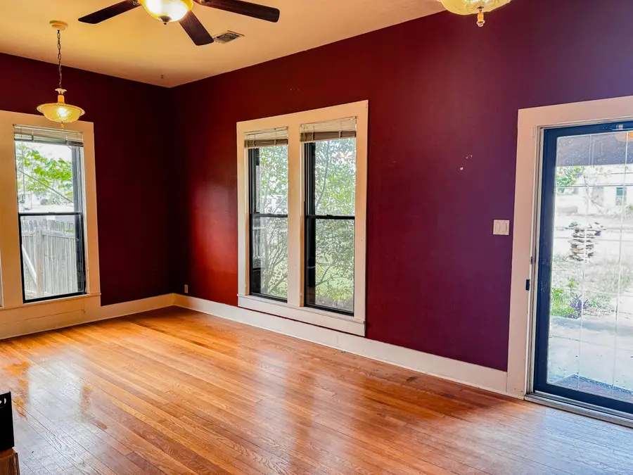 1209 Oatman Street, Llano, TX 78643 - #3