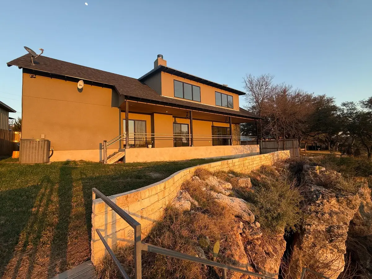 24423 Pedernales Dr, Spicewood, TX 78669 - #1