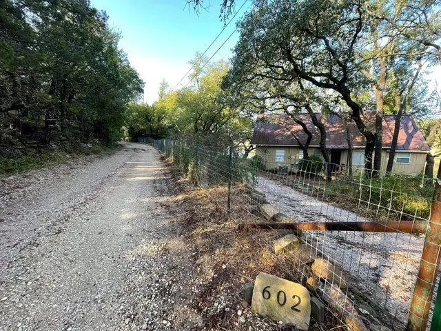 602 Sycamore, Burnet, TX 78611 - #2